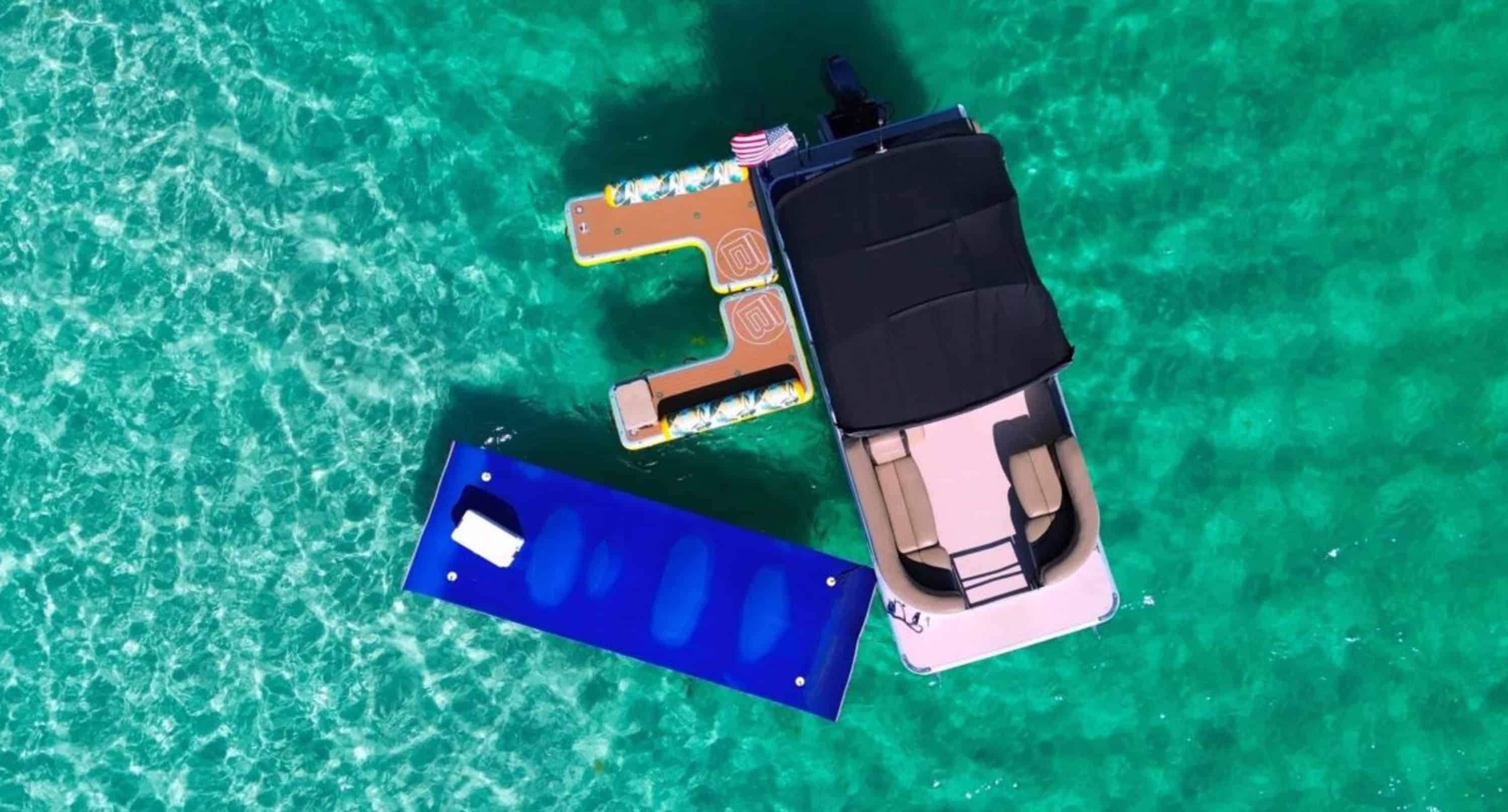 Fort-Walton-Beach-Private-Pontoon-Charter-with-Lounge-Floats