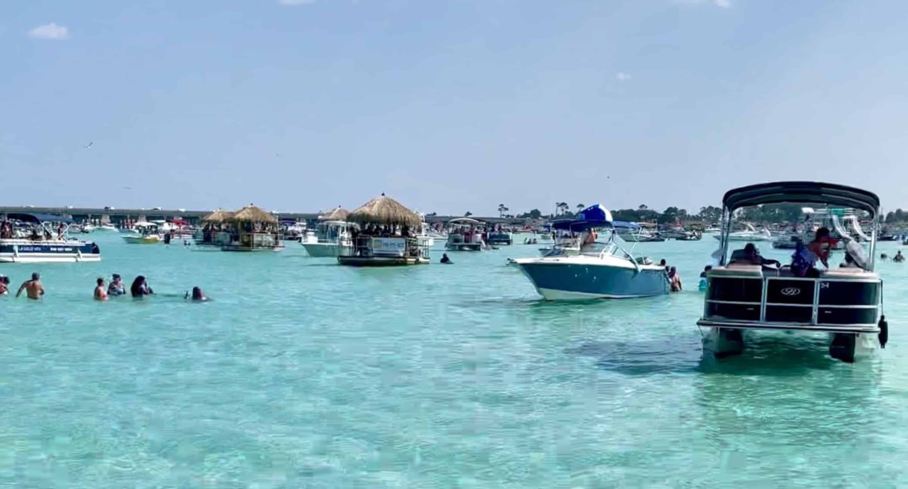Fort-Walton-Beach-Private-Pontoon-Charter-with-Paddleboards