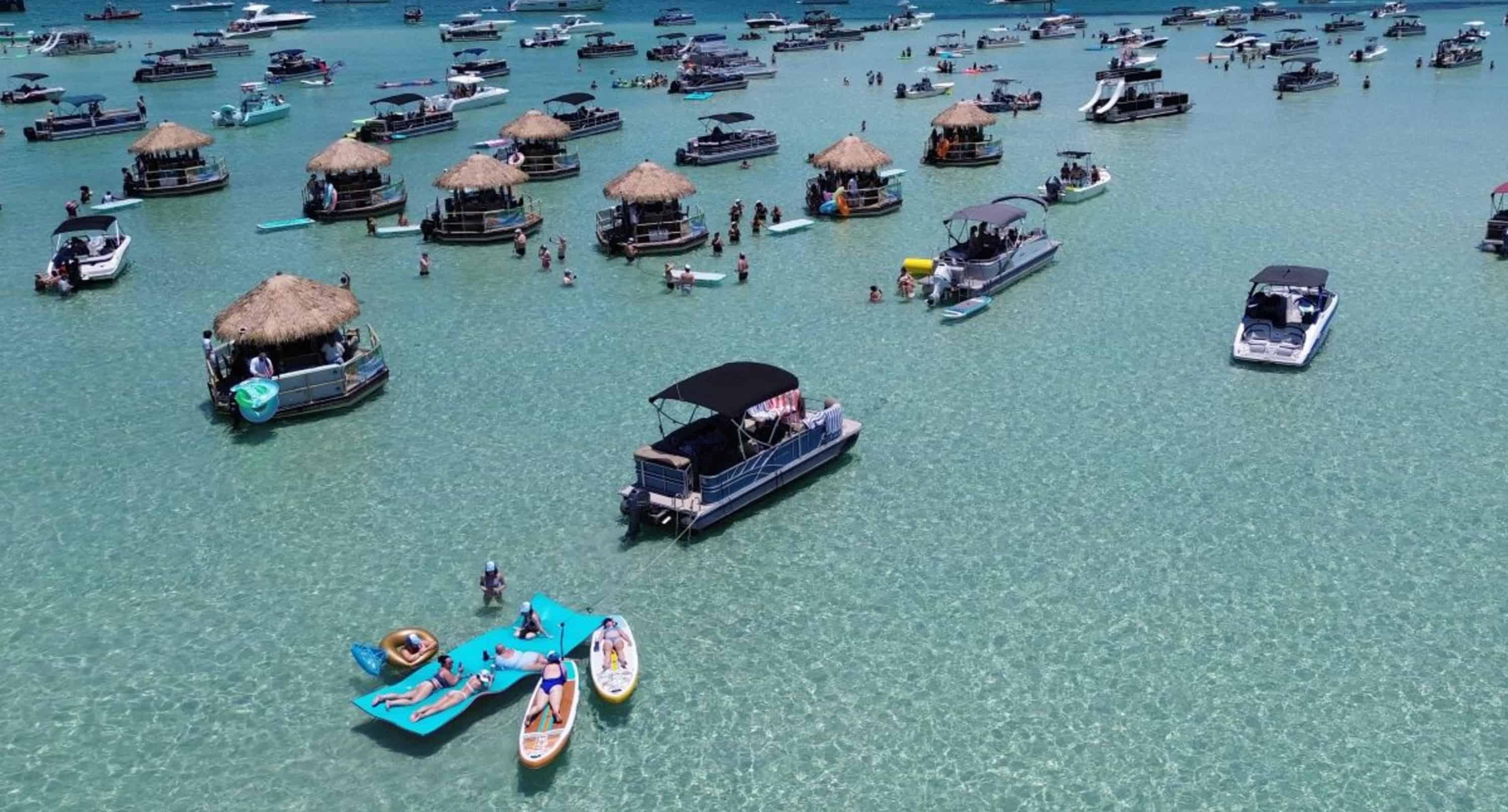Fort-Walton-Beach-Private-Pontoon-Charter-with-Paddleboards