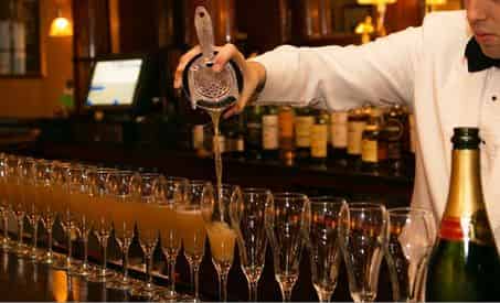 French Quarter Cocktails & History Walking Tour