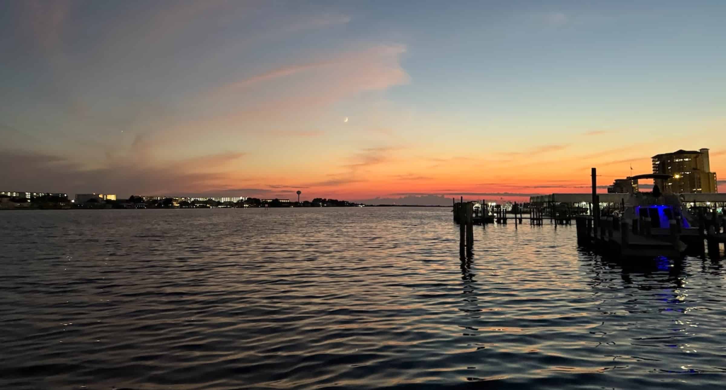 Fort-Walton-Beach-Sunset-Dolphin-Cruise