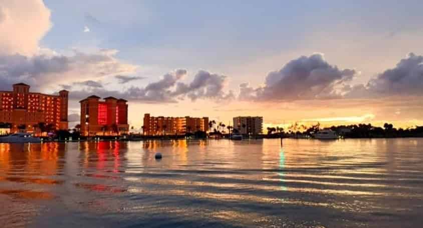 Fort-Myers-Beach-Sunset-Tiki-Boat-Cruise