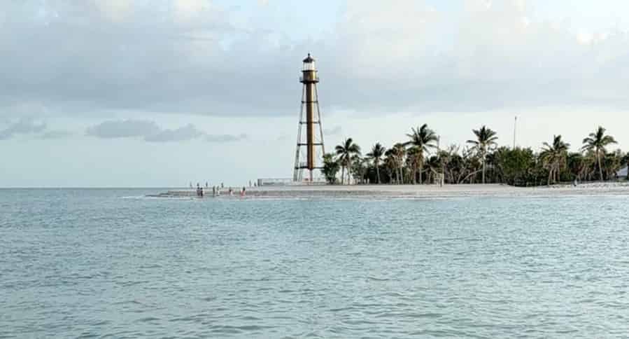 Fort-Myers-Beach-Daytime-Tiki-Boat-Cruise