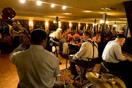 Creole-Queen-Jazz-Cruise-with-Optional-Dinner-Buffet