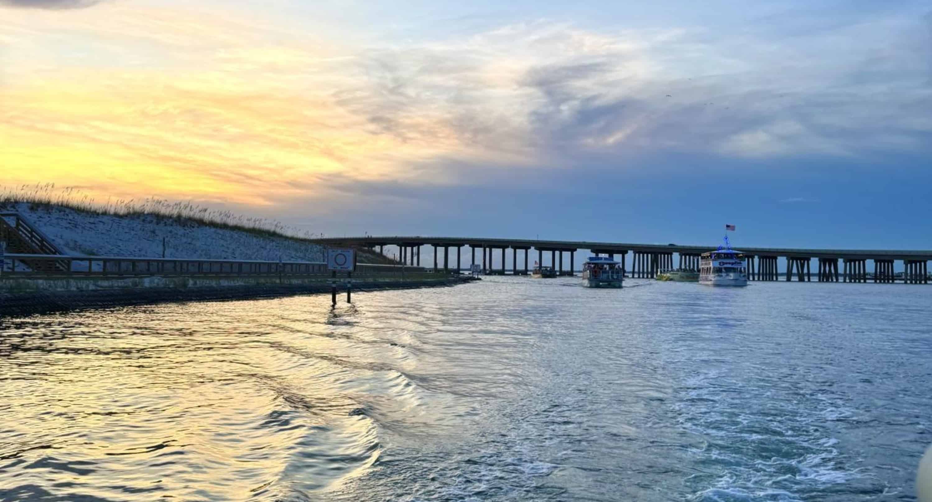 Destin-Scenic-Sunset-Cruise-on-the-Hopper