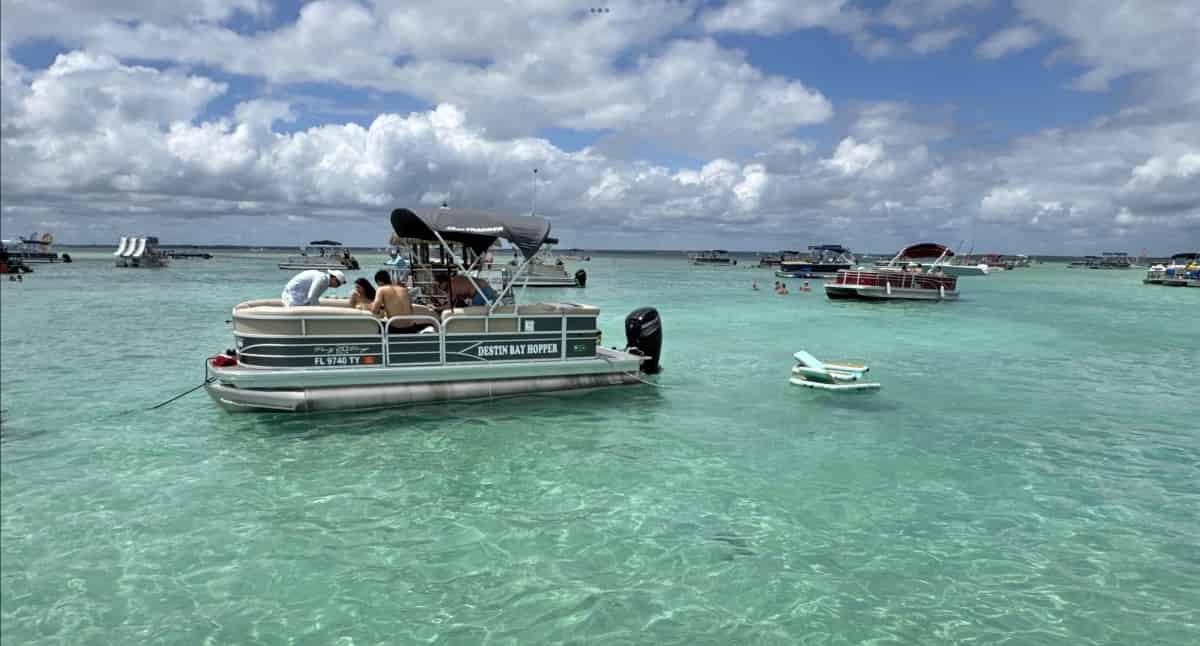 Destin-Crab-Island-Pontoon-Excursion-on-the-Hopper