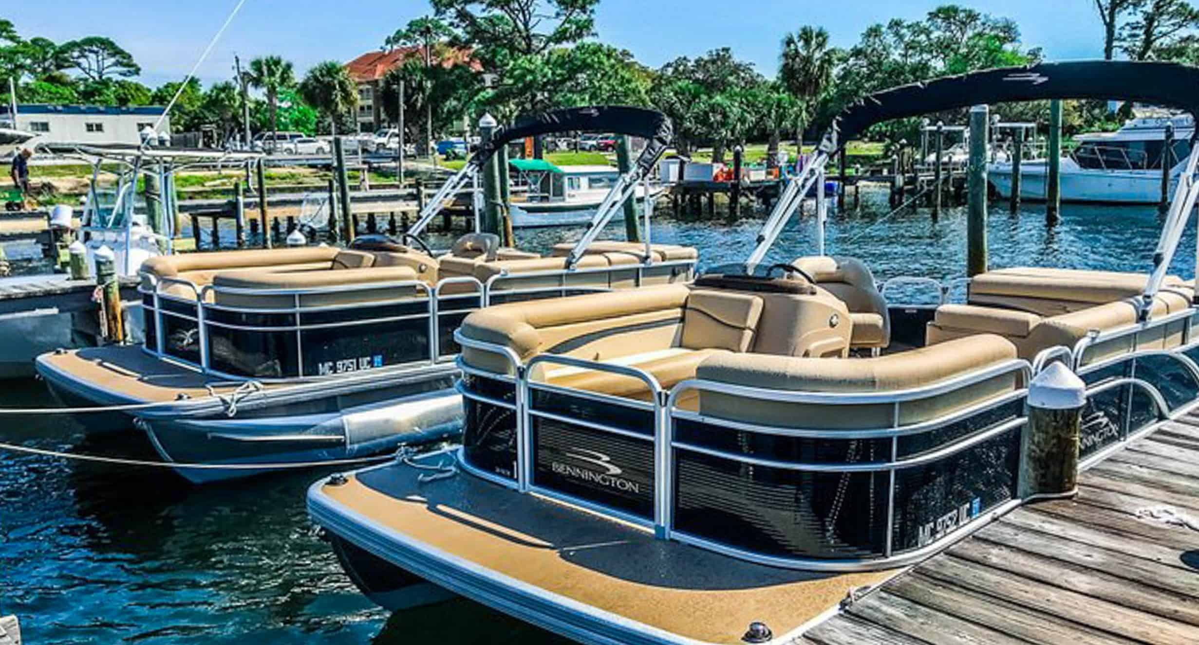 Fort-Walton-Beach-10-Passenger-Crab-Island-Pontoon-Rental