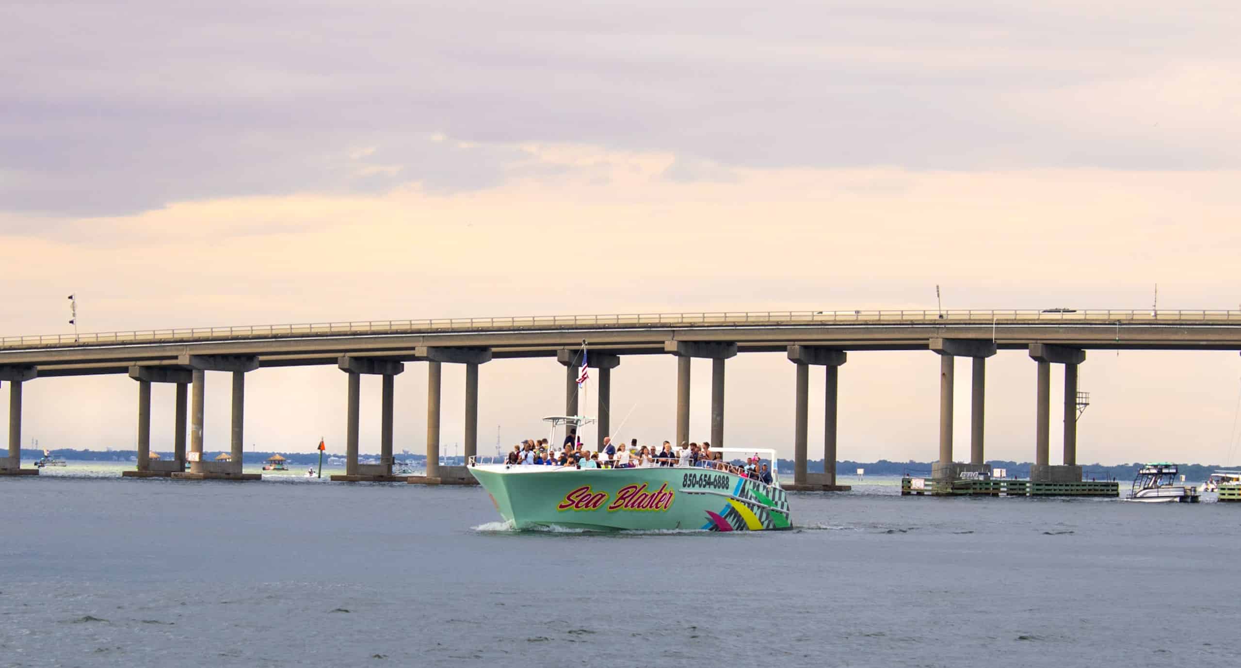 Destin-Snorkel-and-Dolphin-Excursion-Aboard-Sea-Blaster