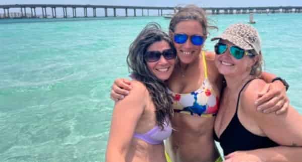 Fort-Walton-Beach-Crab-Island-Pontoon-Boat-Rental-for-up-to-12-Passengers