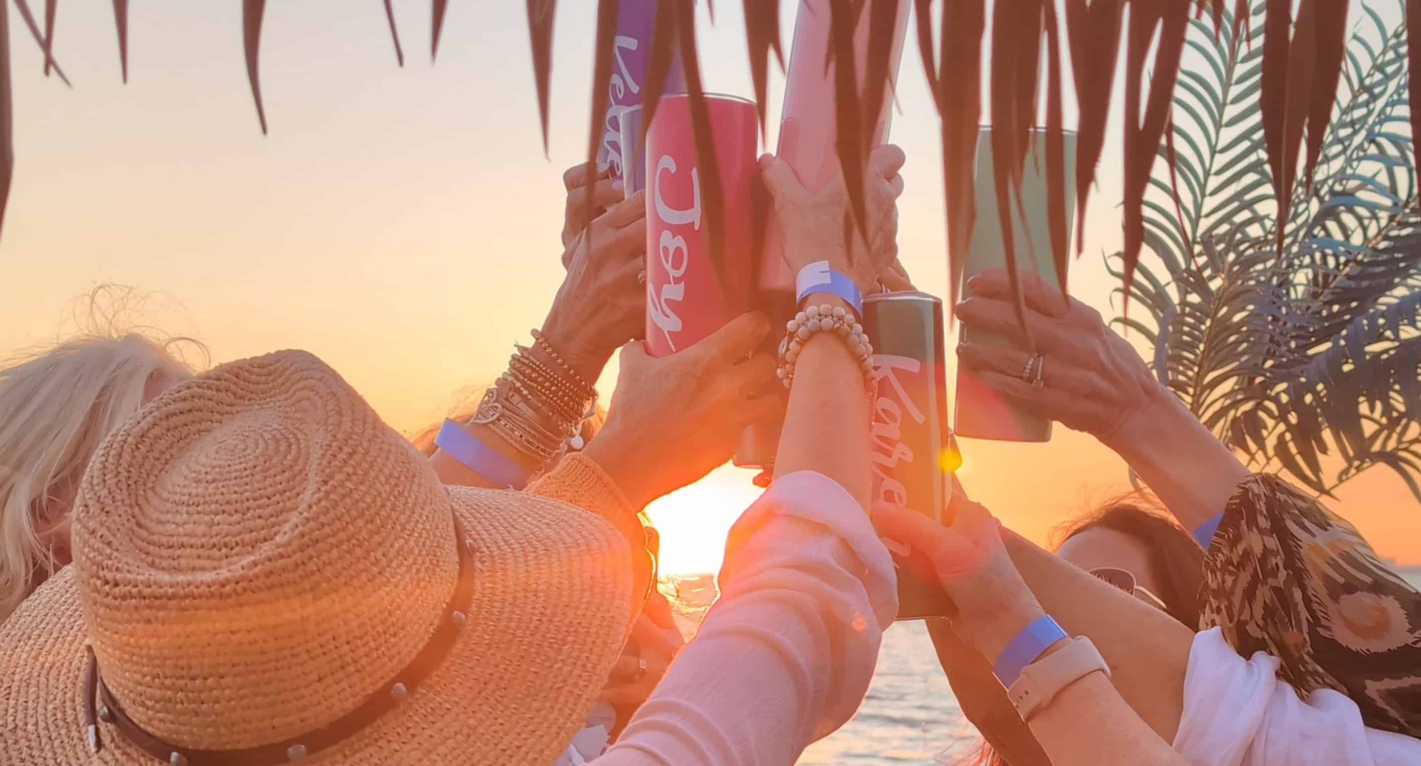 Fort-Myers-Beach-Adults-Only-Tiki-Pub-Dolphin-Sunset-Cruise