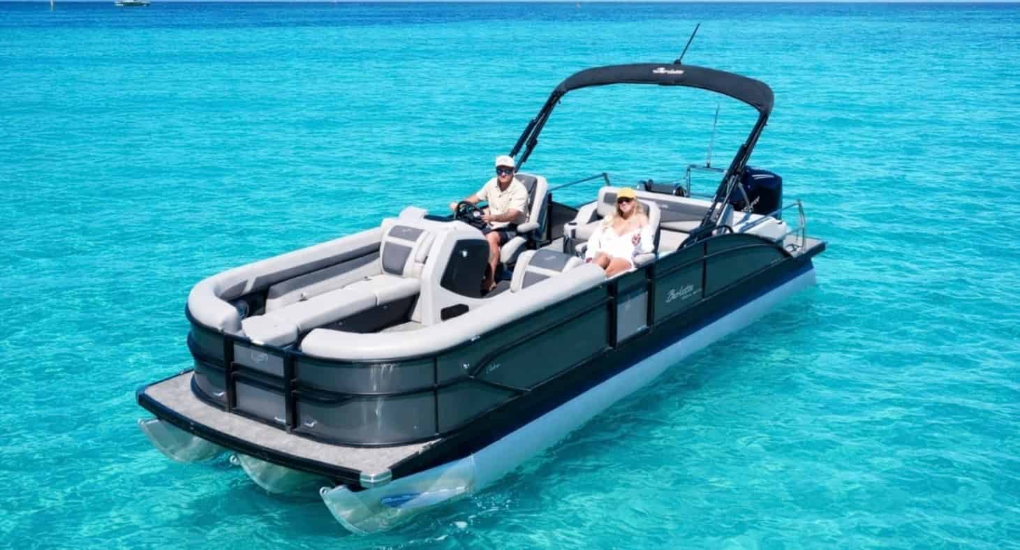 Fort-Walton-Beach-Barletta-Cabrio-Pontoon-Charter-with-Captain