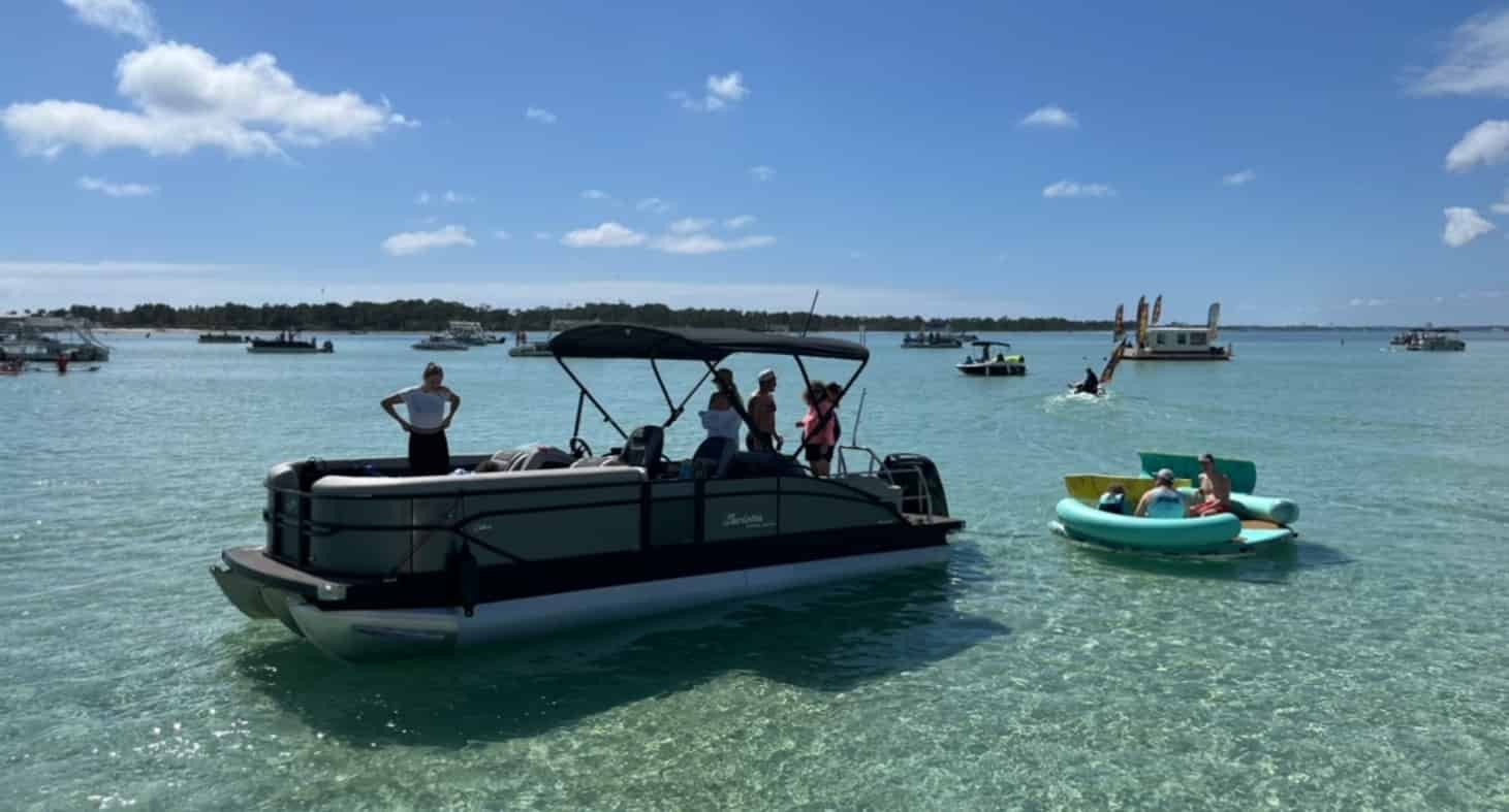 Fort-Walton-Beach-Barletta-Cabrio-Pontoon-Charter-with-Captain