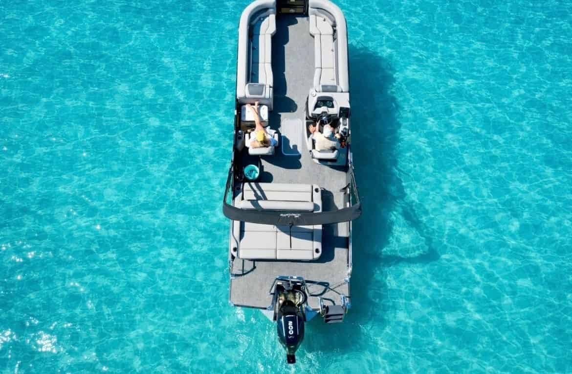 Fort-Walton-Beach-Barletta-Cabrio-Pontoon-Charter-with-Captain