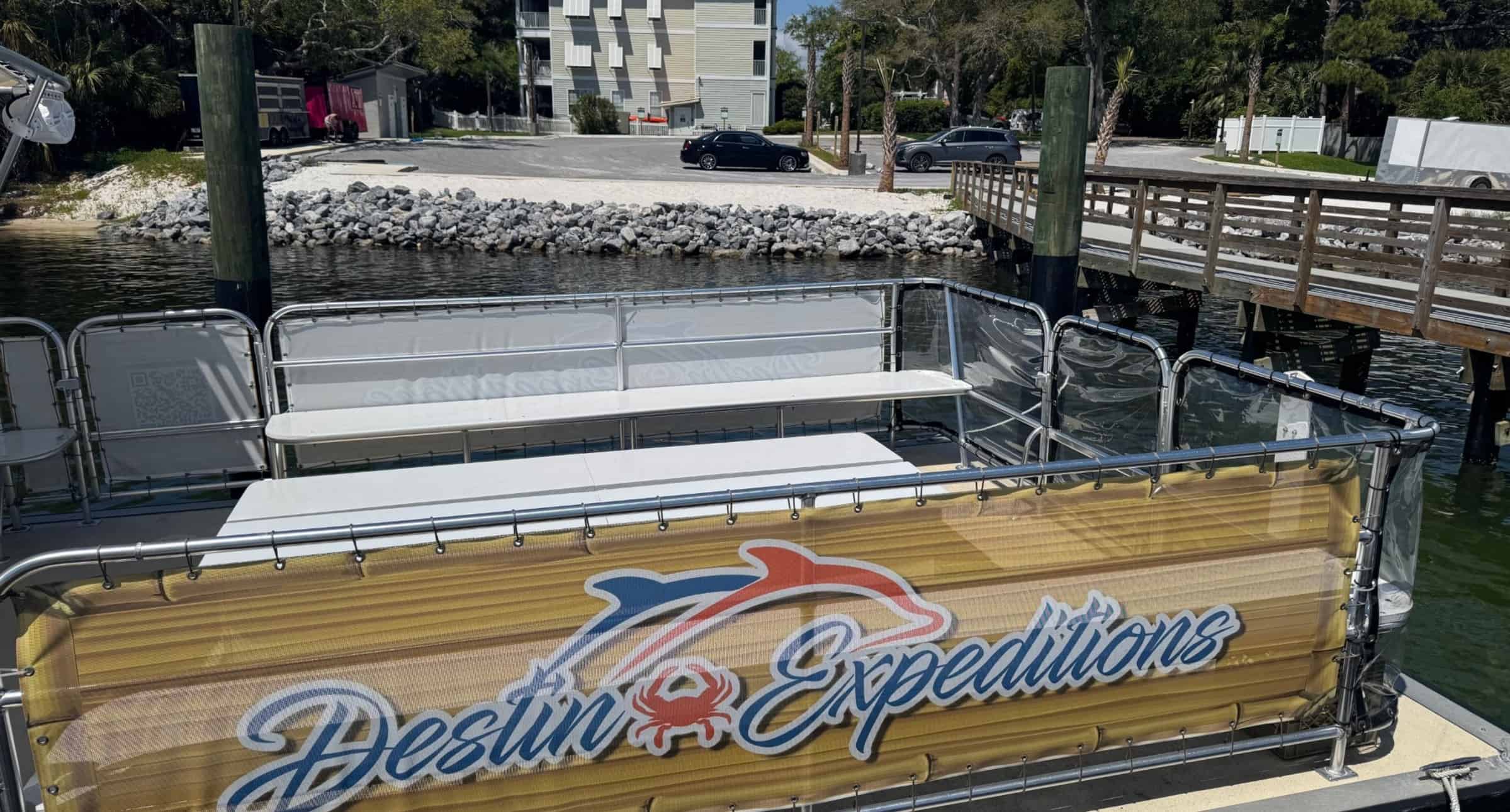 Fort-Walton-Beach-Crab-Island-and-Dolphin-Cruise