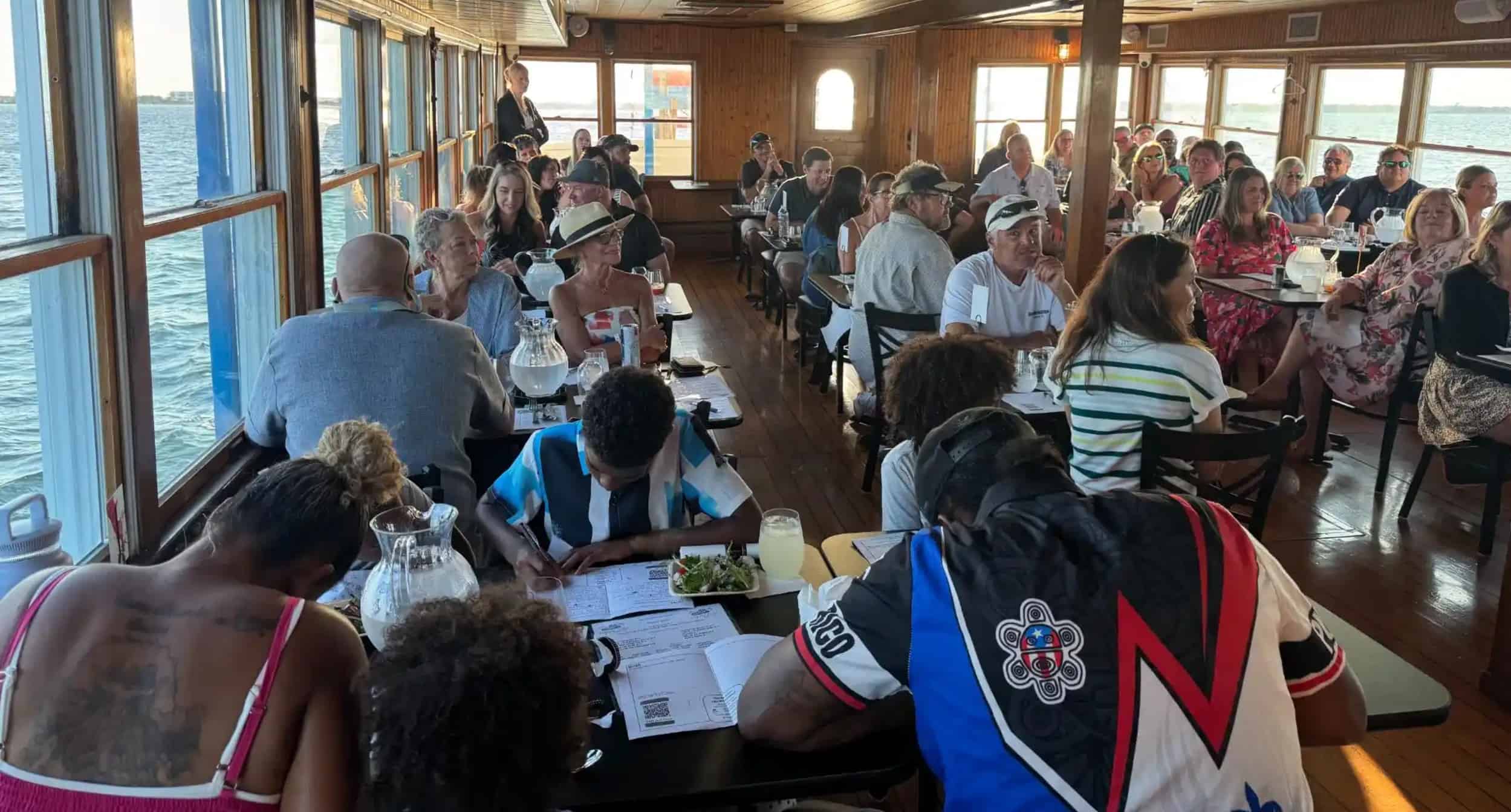 Destin-Murder-Mystery-Dinner-Cruise-Aboard-the-Happy-Life