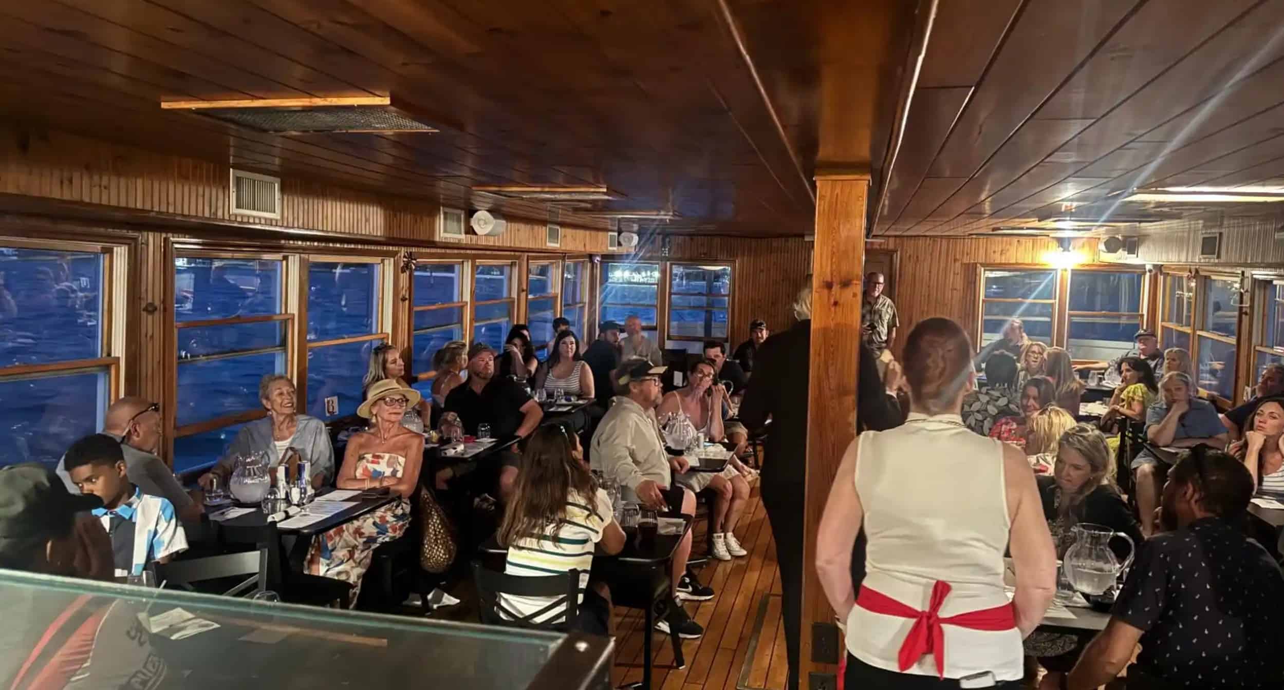 Destin-Murder-Mystery-Dinner-Cruise-Aboard-the-Happy-Life