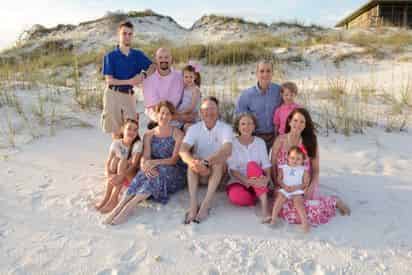 Melanie Barrett Photography Beach Portrait Packages