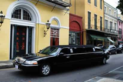 New Orleans Airport Shuttle