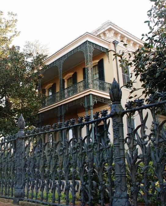 New-Orleans-Garden-District-and-Mansions-Tour