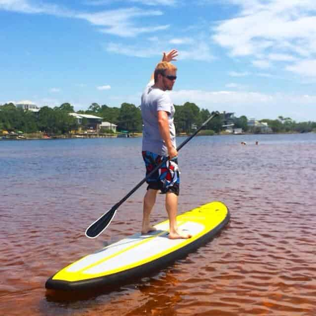 Paddleboard-Rental-with-Shoreline-Beach-Service