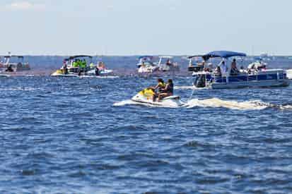 Destin Waverunner Rental Departing From The Destin Boardwalk