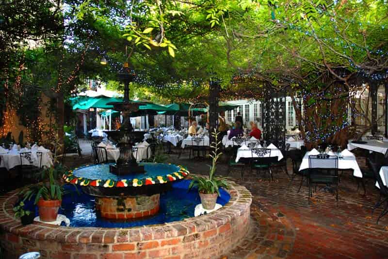 Jazz-Brunch-at-Court-Of-Two-Sisters-Restaurant-and-Courtyard