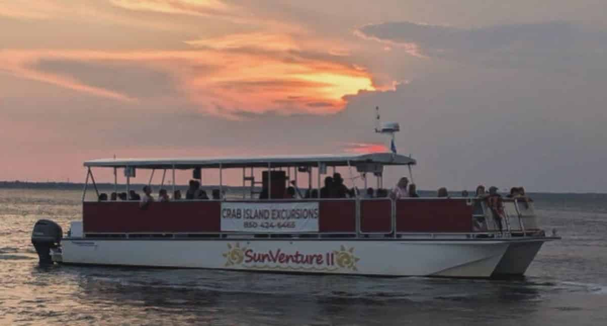 Dolphin-and-Sunset-Cruise-Aboard-the-SunVenture