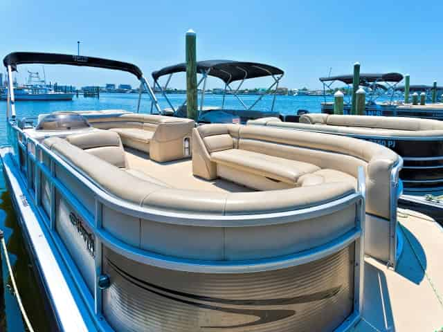 Pontoon Boat 200HP (12 passenger)